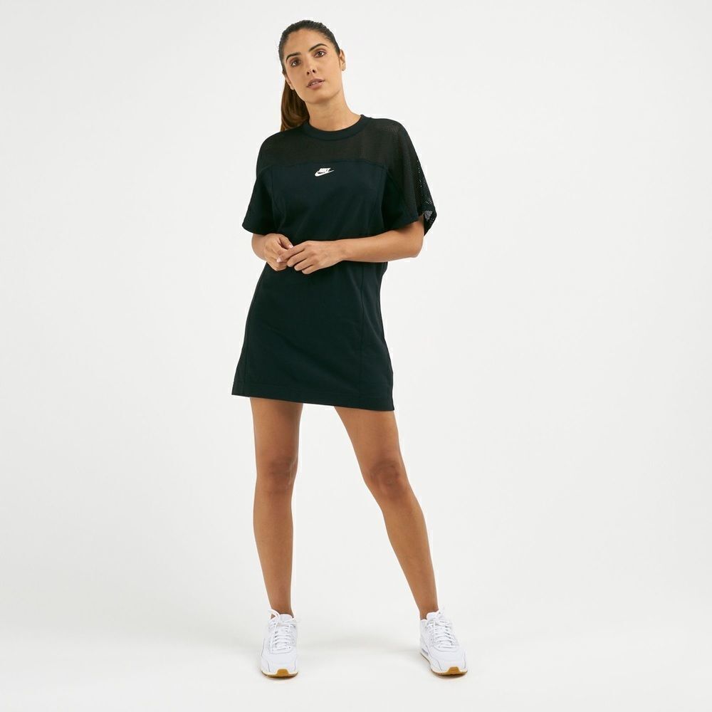 ✨ Nike Women's Sportswear Mesh Dress✨